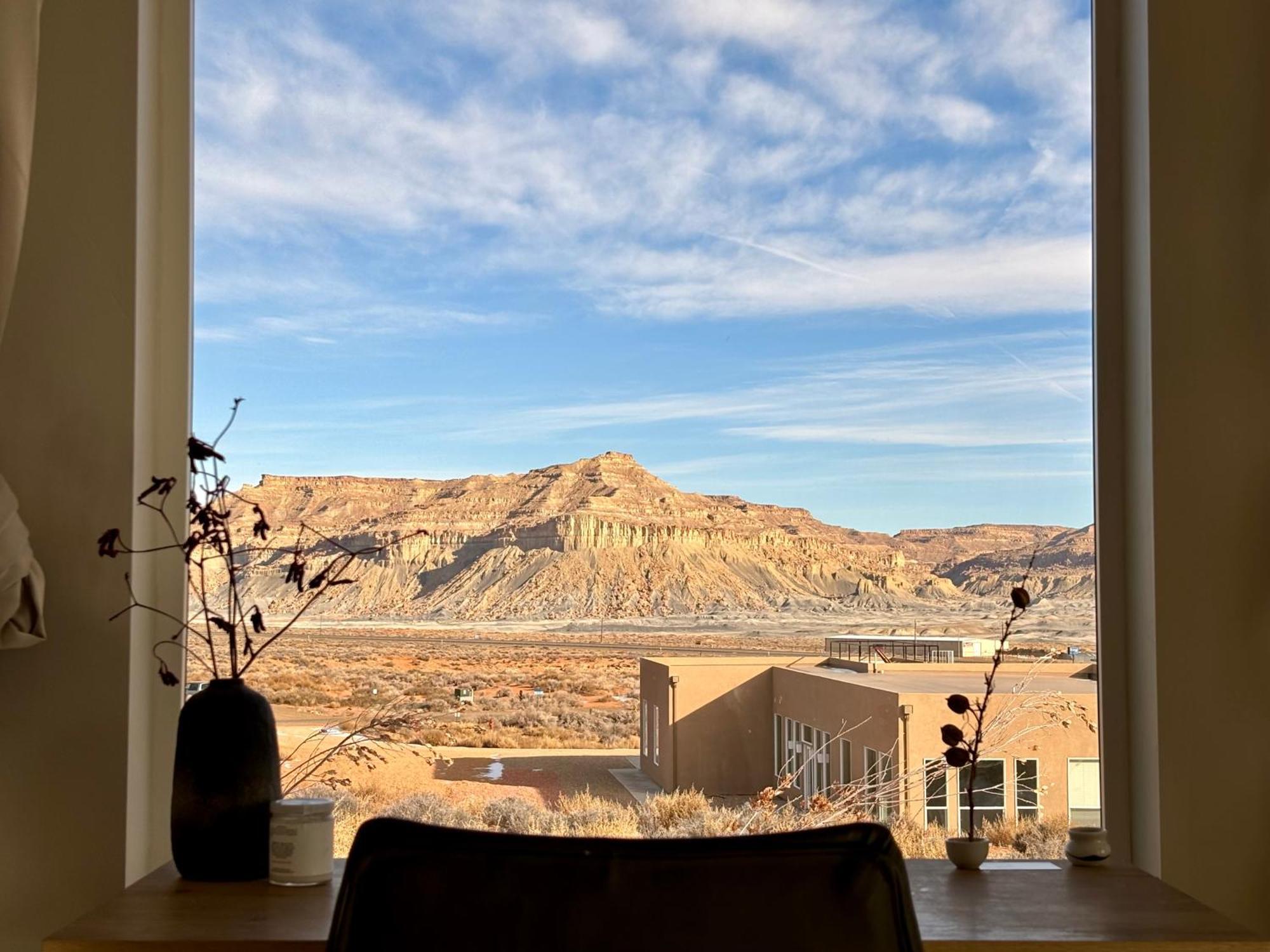 Calming Canyon Sanctuary With Grand Mesa Views Big Water Exteriör bild